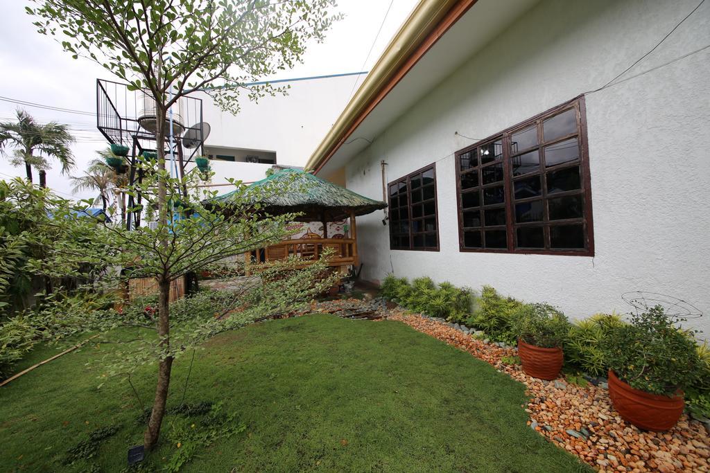 Dee Guest House Lapu-Lapu City Eksteriør bilde
