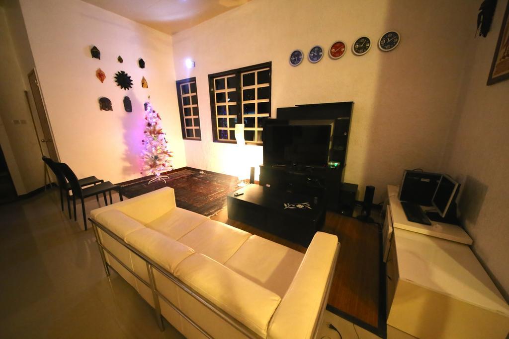 Dee Guest House Lapu-Lapu City Eksteriør bilde
